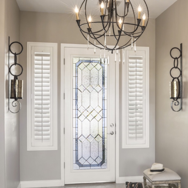 Sidelight shutters in Hartford